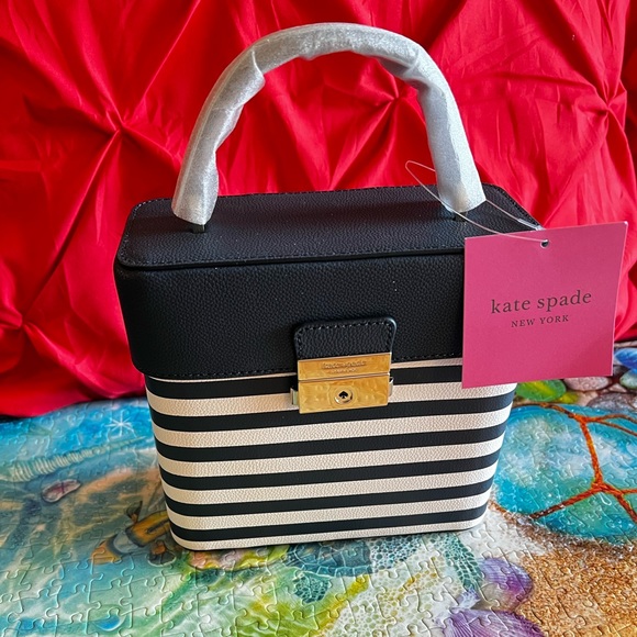 Kate Spade Voyage Striped Small Top Handle Bag ~ SOLD OUT~ NWT - Picture 2 of 6